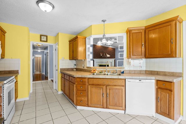 2498 Hunters Trail, Myrtle Beach, SC 29588