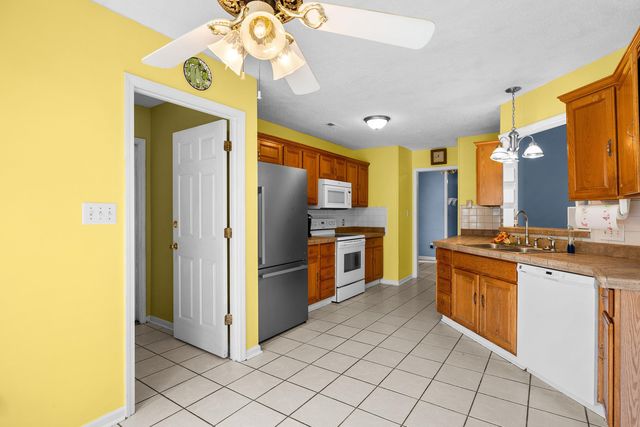 2498 Hunters Trail, Myrtle Beach, SC 29588