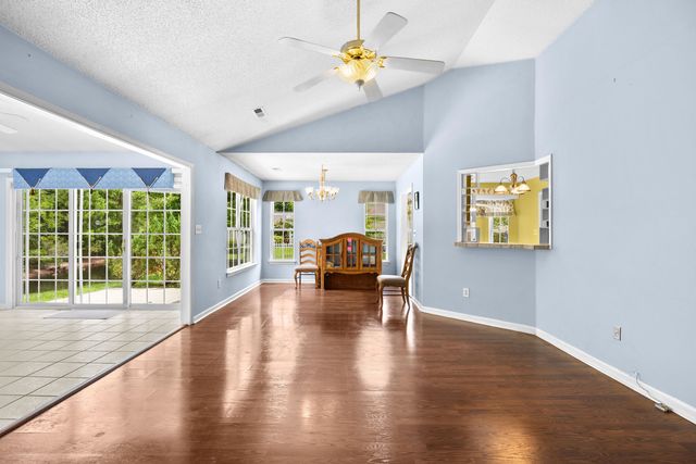 2498 Hunters Trail, Myrtle Beach, SC 29588