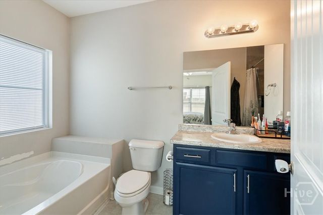 140 Mattie Belle Davis Street, Ellabell, GA 31308