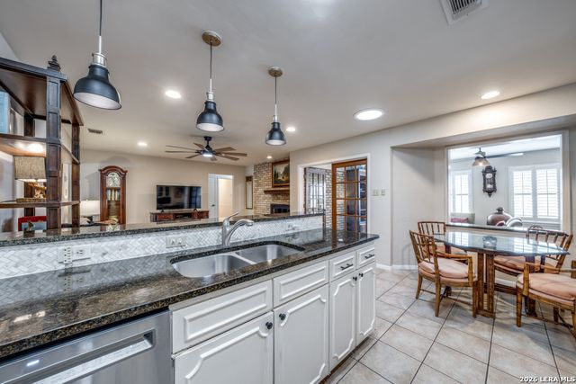 10419 Northampton, San Antonio, TX 78230