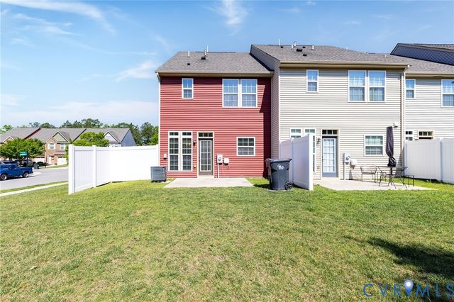 8913 Ringview Dr, Mechanicsville, VA 23116
