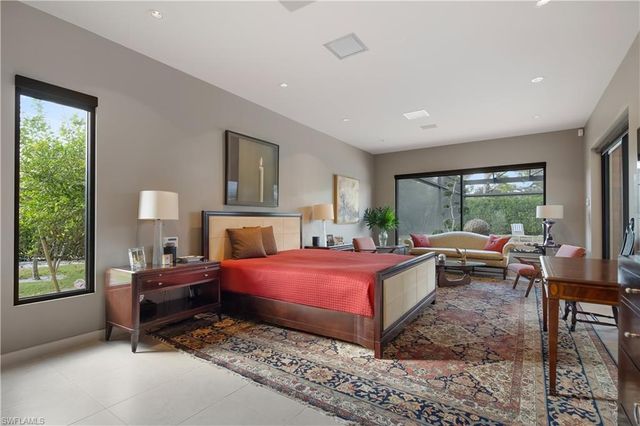 705 Shadow Lake LN, Naples, FL 34108