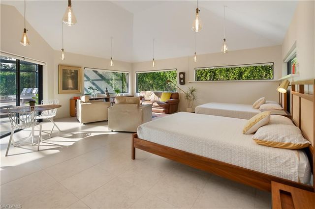 705 Shadow Lake LN, Naples, FL 34108