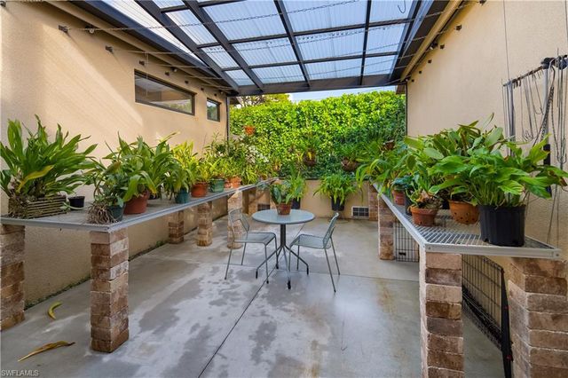 705 Shadow Lake LN, Naples, FL 34108