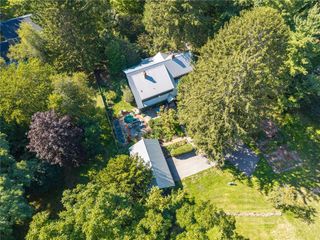 1660 Creek Street, Penfield, NY 14625
