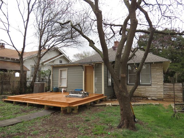 5643 E Side Avenue, Dallas, TX 75214