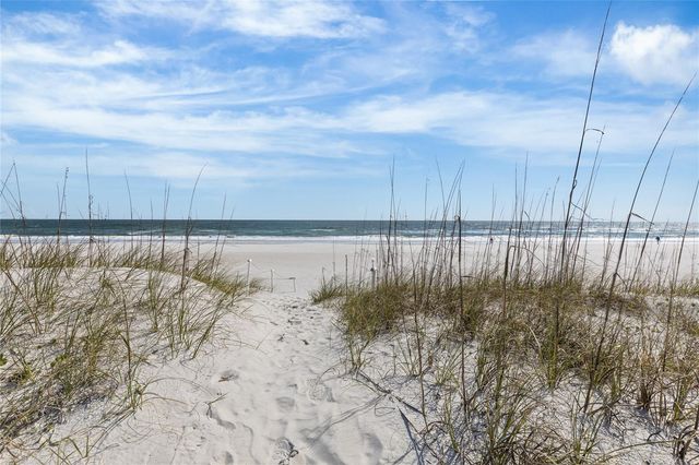 829 1ST STREET S 3B, Jacksonville Beach, FL 32250