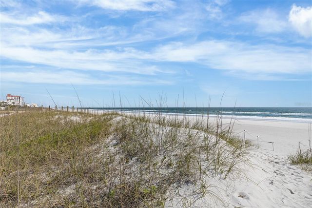 829 1ST STREET S 3B, Jacksonville Beach, FL 32250