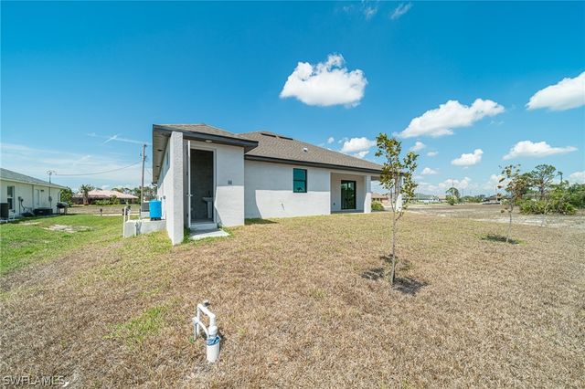 2458 NW 21st TER, Cape Coral, FL 33993