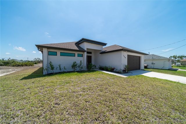 2458 NW 21st TER, Cape Coral, FL 33993