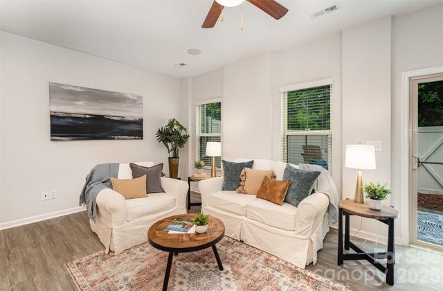 407 Park Meadows Drive, Matthews, NC 28104