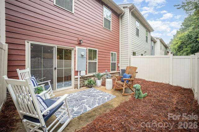 407 Park Meadows Drive, Matthews, NC 28104