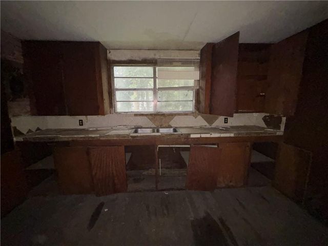 2801 Haas Avenue, Mobile, AL 36607