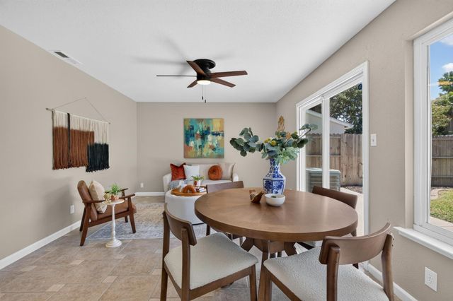6849 Allegheny Ct, Stockton, CA 95219
