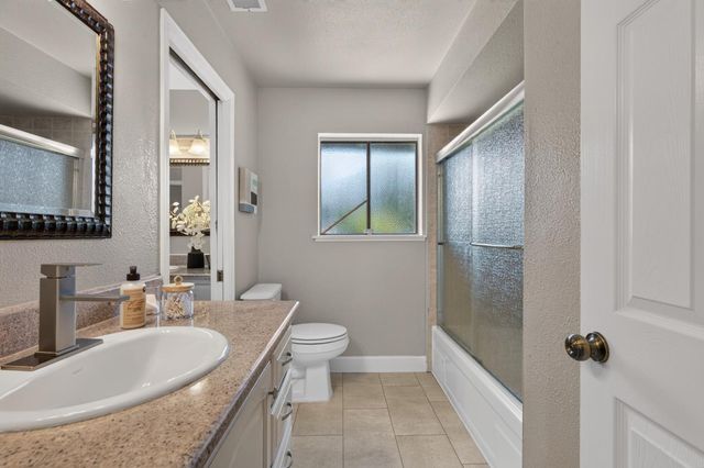 6849 Allegheny Ct, Stockton, CA 95219