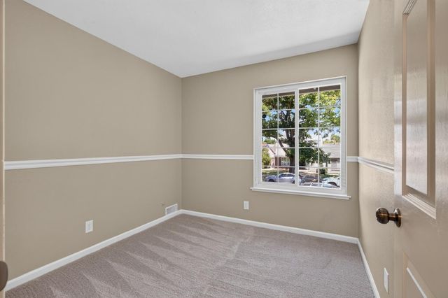 6849 Allegheny Ct, Stockton, CA 95219