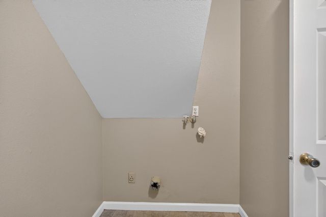 6849 Allegheny Ct, Stockton, CA 95219