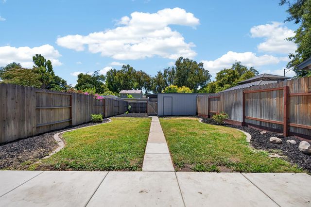 6849 Allegheny Ct, Stockton, CA 95219