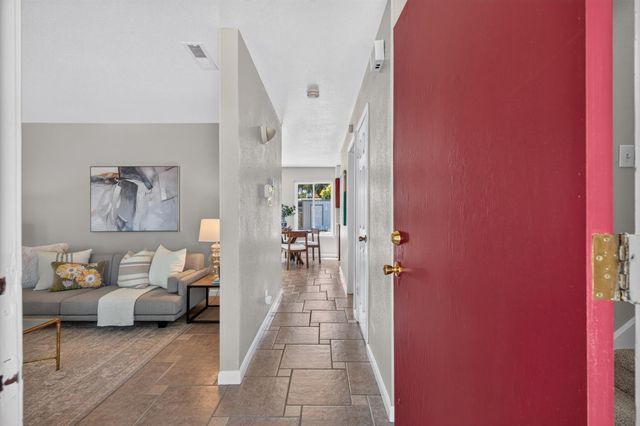 6849 Allegheny Ct, Stockton, CA 95219