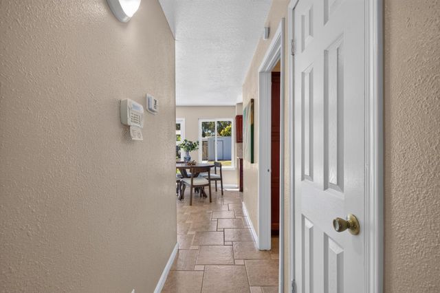 6849 Allegheny Ct, Stockton, CA 95219