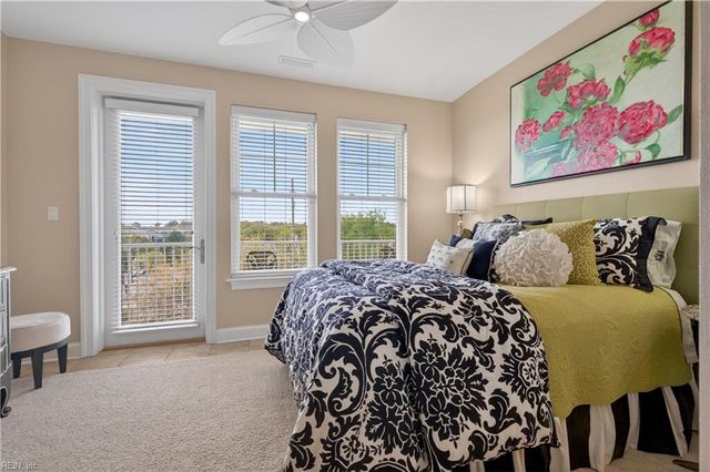 3800 DuPont Cir Unit 302, Virginia Beach, VA 23455