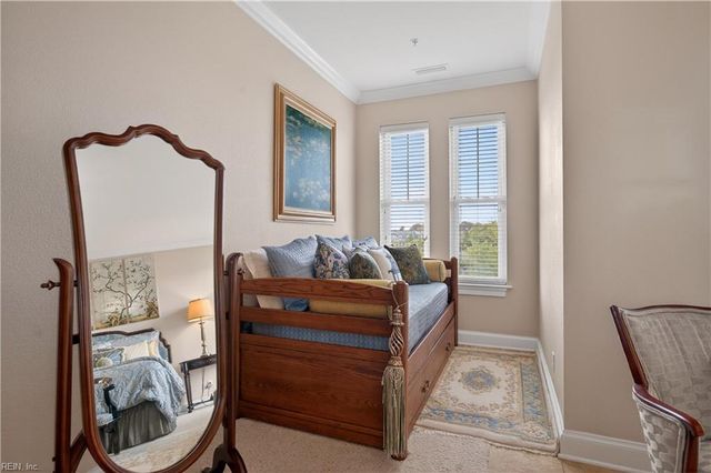 3800 DuPont Cir Unit 302, Virginia Beach, VA 23455