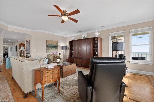 3800 DuPont Cir Unit 302, Virginia Beach, VA 23455