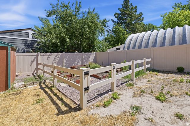 4292 W STANE AVE, West Valley City, UT 84120