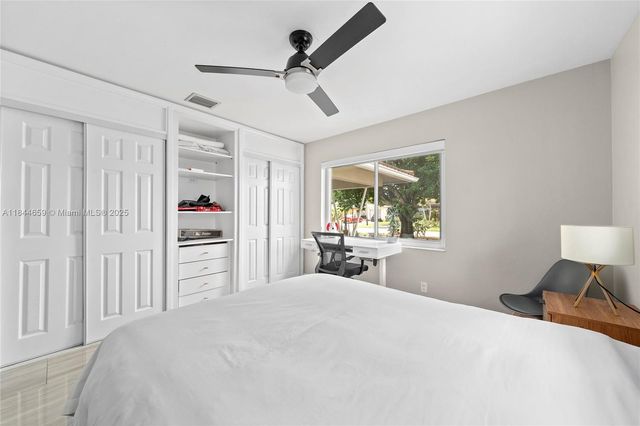 817 NW 30th St, Wilton Manors, FL 33311