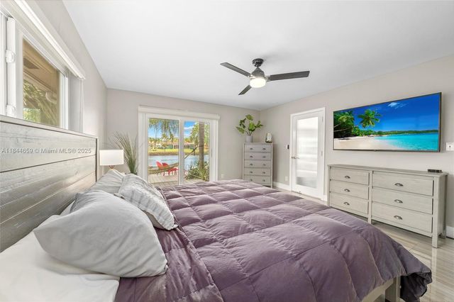 817 NW 30th St, Wilton Manors, FL 33311