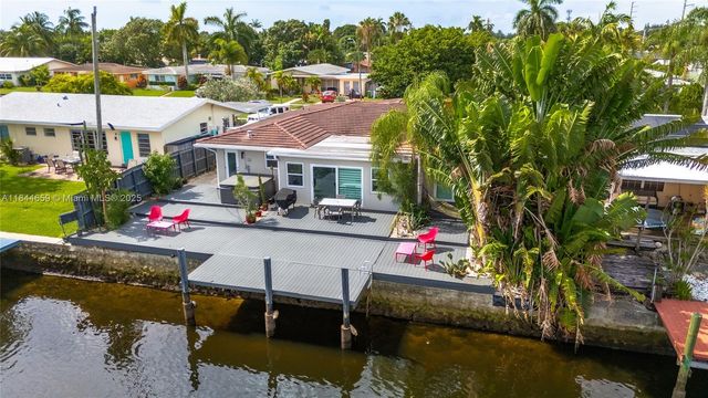 817 NW 30th St, Wilton Manors, FL 33311