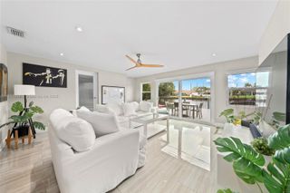 817 NW 30th St, Wilton Manors, FL 33311