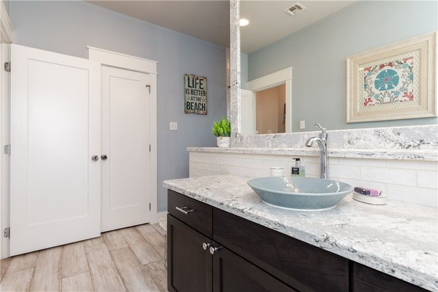 13838 Halyard Dr, Corpus Christi, TX 78418