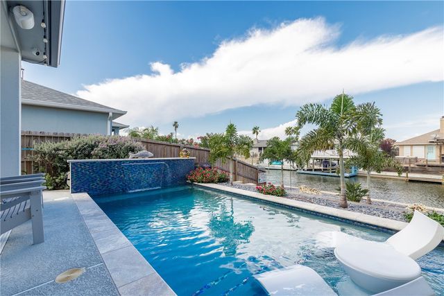 13838 Halyard Dr, Corpus Christi, TX 78418