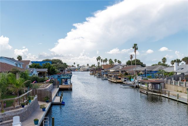 13838 Halyard Dr, Corpus Christi, TX 78418