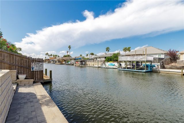 13838 Halyard Dr, Corpus Christi, TX 78418