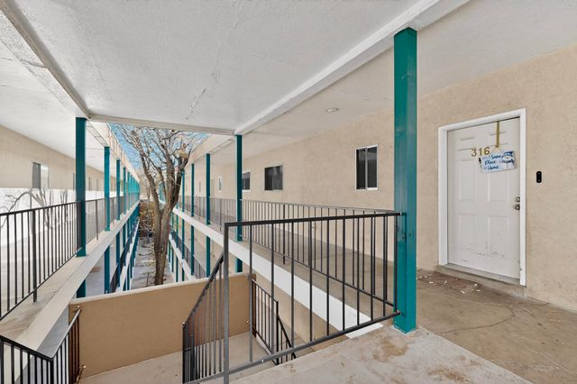 4200 Montgomery Boulevard NE 315, Albuquerque, NM 87109