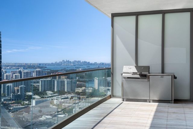 18975 Collins Ave 4800, Sunny Isles Beach, FL 33160