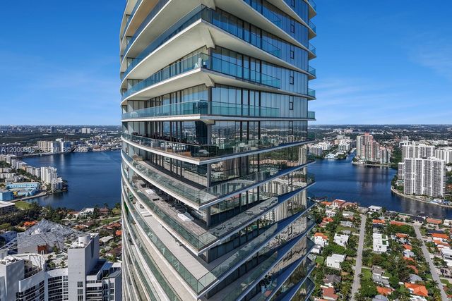 18975 Collins Ave 4800, Sunny Isles Beach, FL 33160