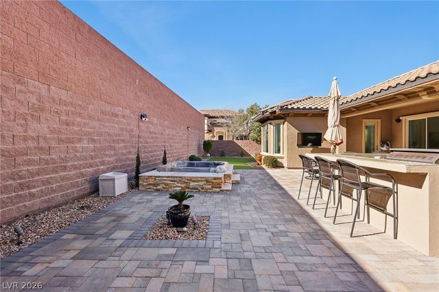 2341 Martinique Avenue, Henderson, NV 89044