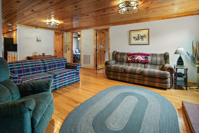 291 Sellars Road, Nancy, KY 42544