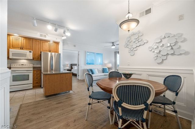 2825 Palm Beach BLVD 618, Fort Myers, FL 33916