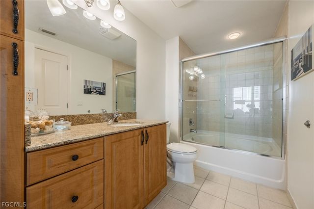 2825 Palm Beach BLVD 618, Fort Myers, FL 33916