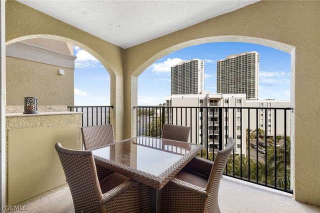 2825 Palm Beach BLVD 618, Fort Myers, FL 33916