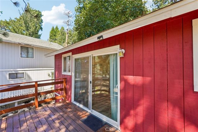 21461 Crest Forest, Cedarpines Park, CA 92322
