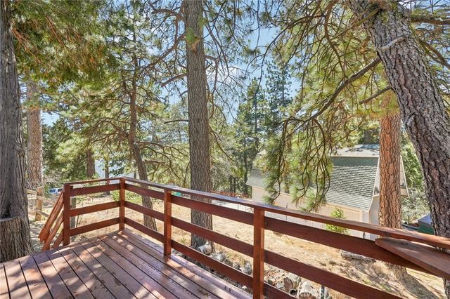 21461 Crest Forest, Cedarpines Park, CA 92322