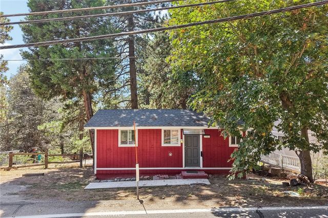21461 Crest Forest, Cedarpines Park, CA 92322