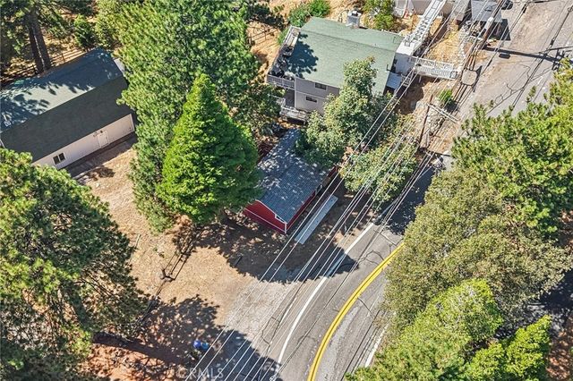 21461 Crest Forest, Cedarpines Park, CA 92322