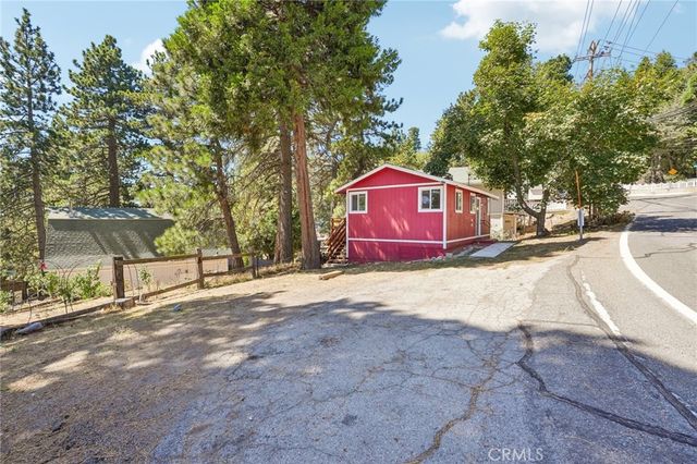 21461 Crest Forest, Cedarpines Park, CA 92322